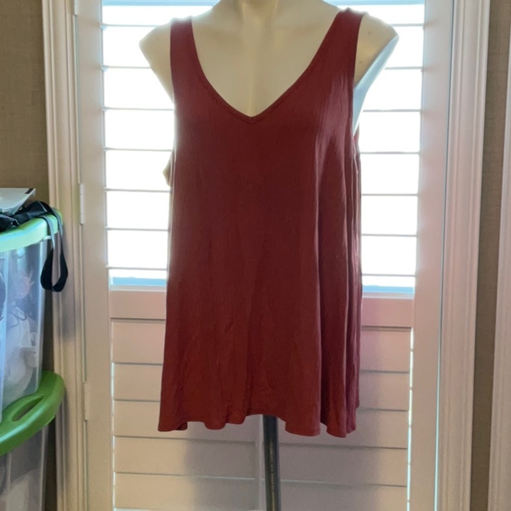Old Navy Rust Red V-Neck Tank Top